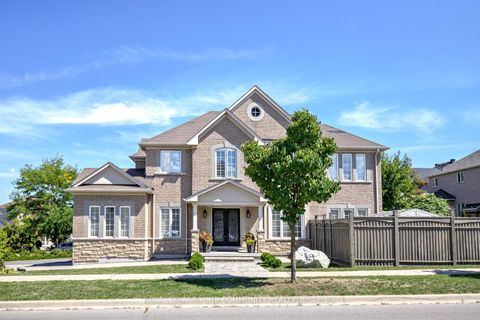 Photo 2 at 45 Pullman Road, Patterson, Vaughan