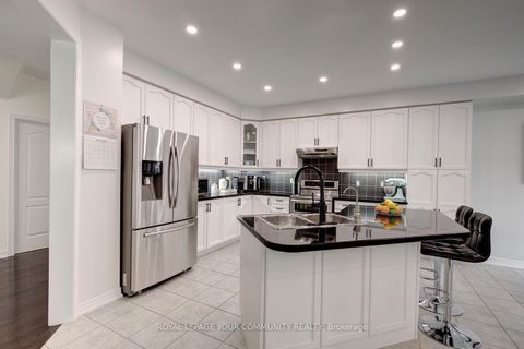 Photo 7 at 45 Pullman Road, Patterson, Vaughan