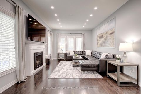 Photo 20 at 45 Pullman Road, Patterson, Vaughan