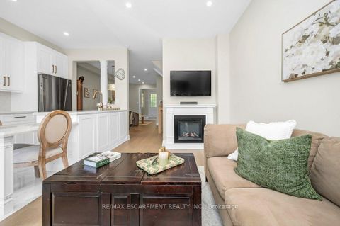 Photo 9 at 2152 Fiddlers Way, WM Westmount, Oakville