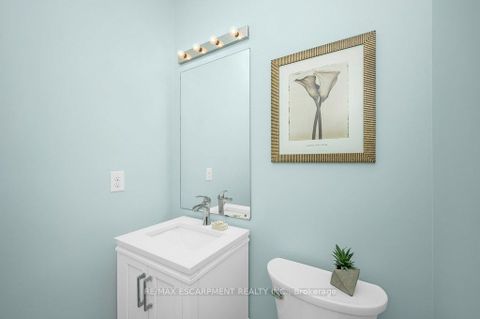 Photo 13 at 2152 Fiddlers Way, WM Westmount, Oakville