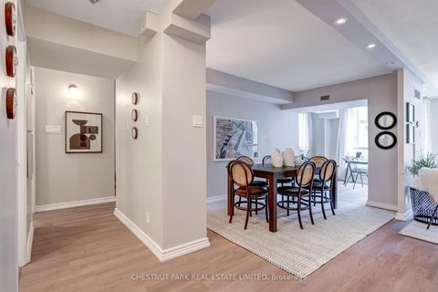 Photo 11 at 305 - 92 King Street E, Yonge Corridor, Toronto