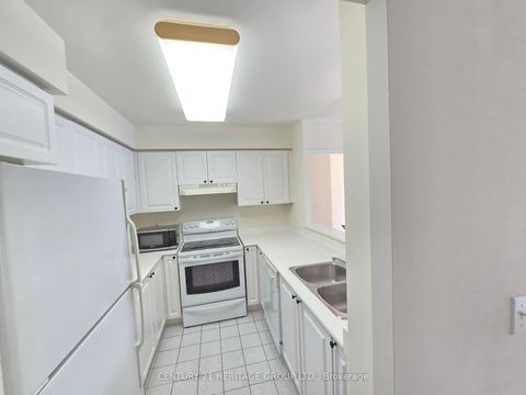 Photo 13 at 1202 - 8 Pemberton Avenue, Newtonbrook East, Toronto