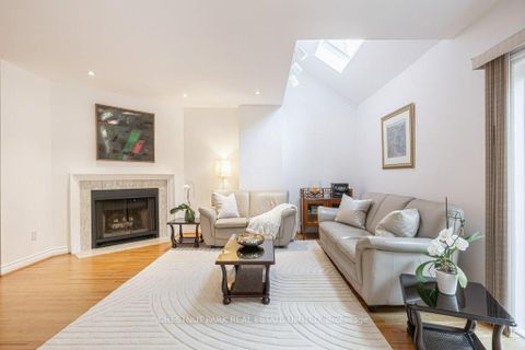 Photo 6 at 250 Broadway Avenue, Mount Pleasant East, Toronto