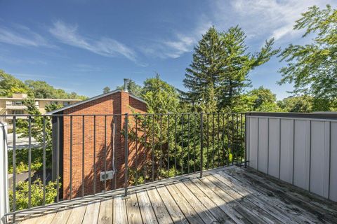 Photo 22 at 250 Broadway Avenue, Mount Pleasant East, Toronto