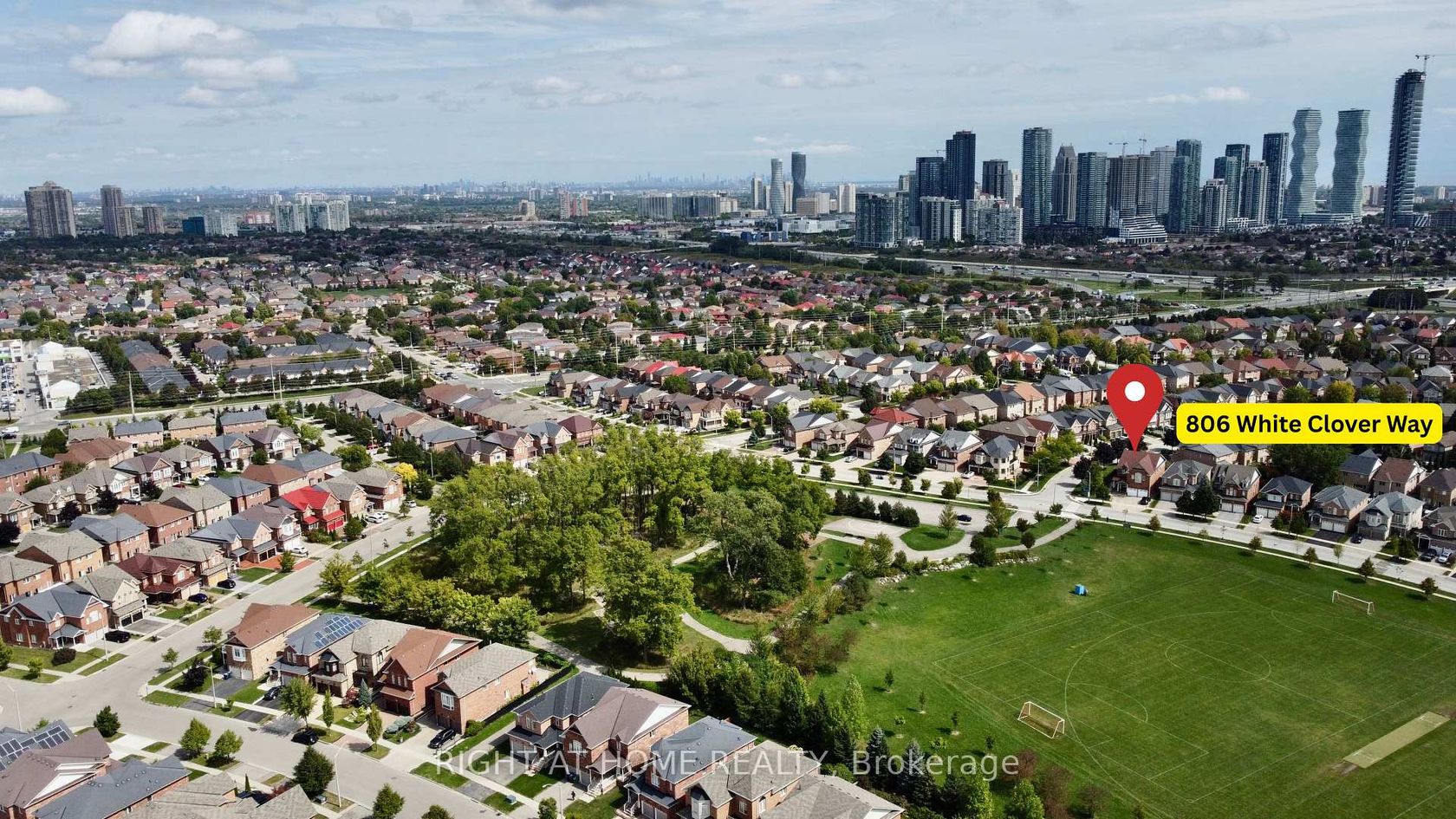 806 White Clover Way, East Credit, Mississauga 