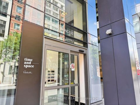 Photo 2 at 615 - 60 Princess Street, Waterfront Communities C8, Toronto