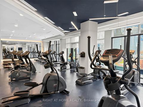 Photo 16 at 615 - 60 Princess Street, Waterfront Communities C8, Toronto