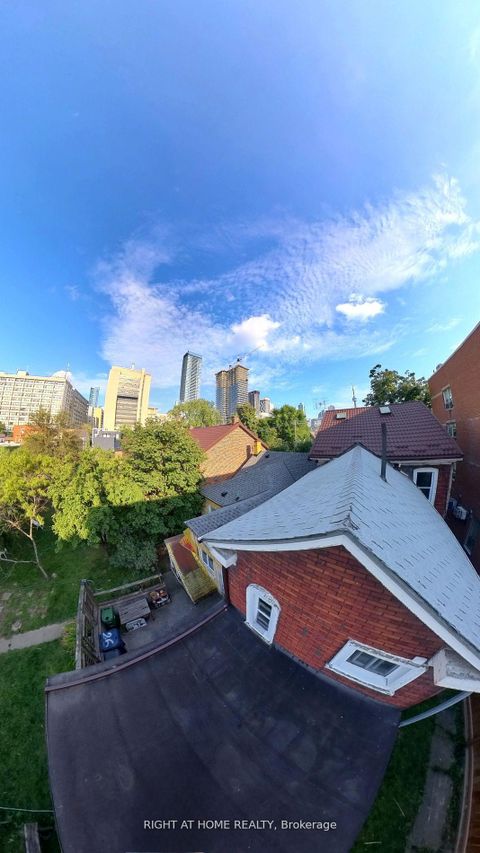 Photo 19 at 28 D'arcy Street, Chinatown, Toronto
