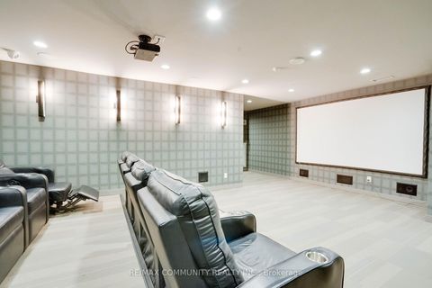 Photo 25 at 824 - 295 Adelaide Street W, Waterfront Communities C1, Toronto