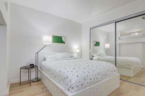 Photo 18 at 610 - 36 Blue Jays Way, Waterfront Communities C1, Toronto