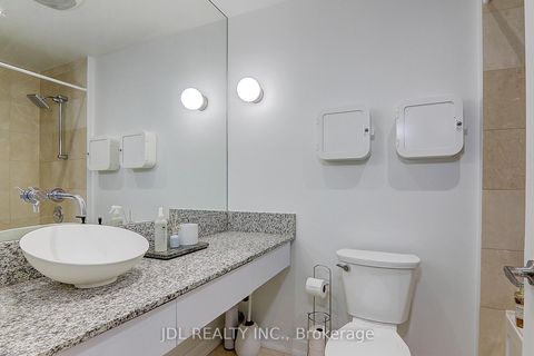 Photo 22 at 610 - 36 Blue Jays Way, Waterfront Communities C1, Toronto