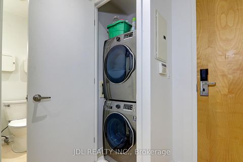 Photo 25 at 610 - 36 Blue Jays Way, Waterfront Communities C1, Toronto