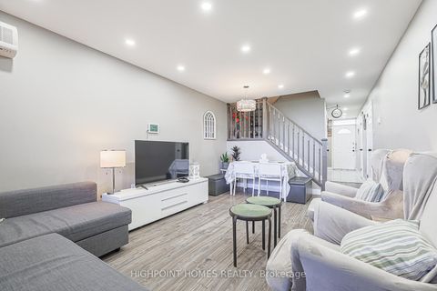 Photo 19 at 315 - 140 Leeward Glenway, Flemingdon Park, Toronto