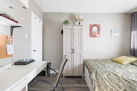 Photo 23 at 315 - 140 Leeward Glenway, Flemingdon Park, Toronto