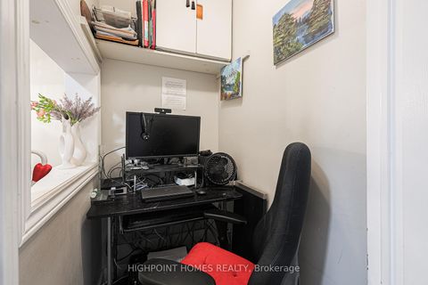 Photo 27 at 315 - 140 Leeward Glenway, Flemingdon Park, Toronto