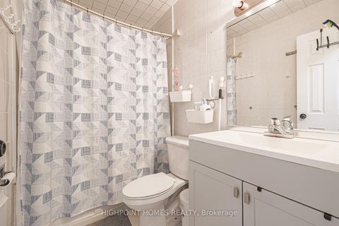 Photo 29 at 315 - 140 Leeward Glenway, Flemingdon Park, Toronto