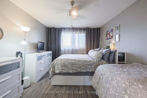 Photo 31 at 315 - 140 Leeward Glenway, Flemingdon Park, Toronto