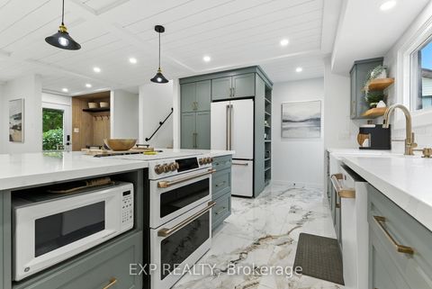 Photo 7 at 92 Mary Street, Creemore, Clearview