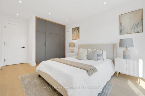 Photo 36 at 8 St Hubert Avenue, East York, Toronto