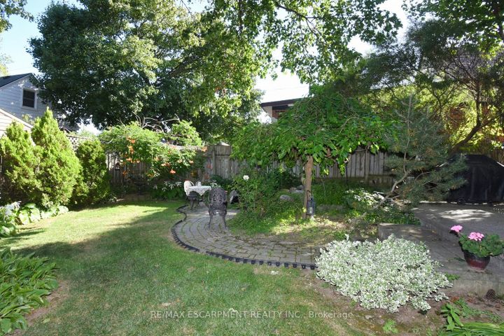 Photo 26 at 251 East 31st Street, Eastmount, Hamilton