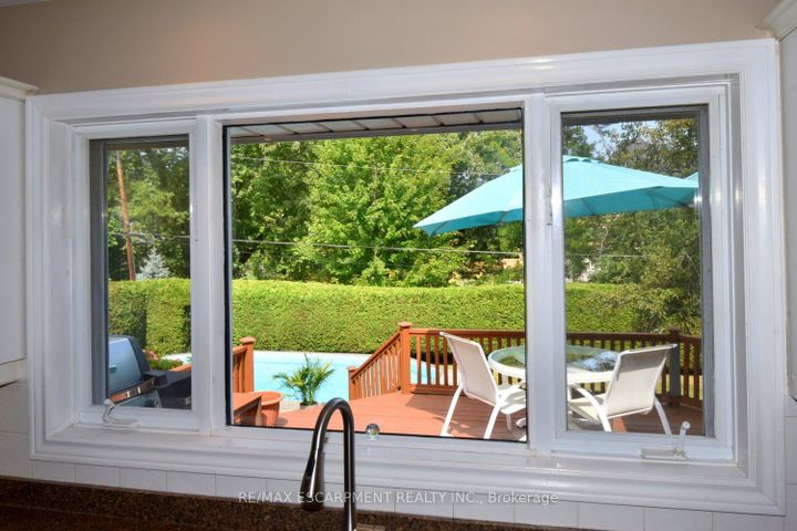 Photo 13 at 219 Strathcona Drive, Shoreacres, Burlington