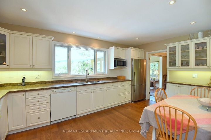 Photo 14 at 219 Strathcona Drive, Shoreacres, Burlington
