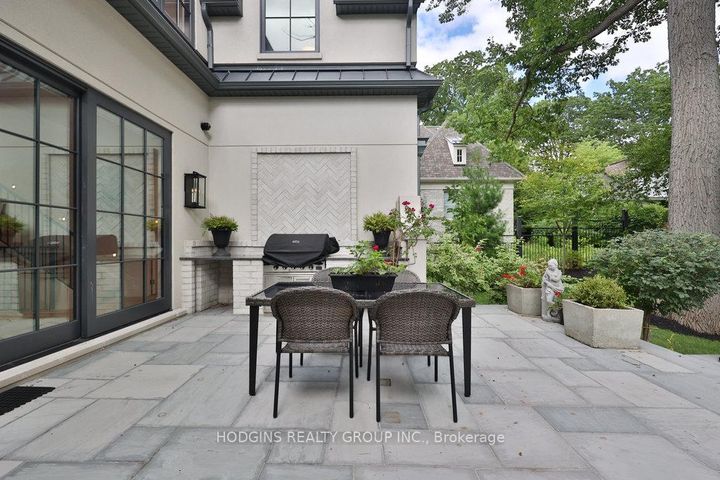Photo 40 at 238 Mineola Road W, Mineola, Mississauga