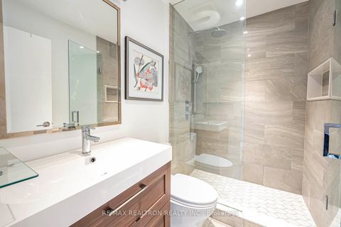 Photo 14 at 886 Pape Avenue, East York, Toronto
