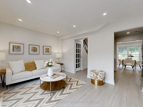 Photo 2 at 54 - 71 Cass Avenue, Sullivan, Toronto