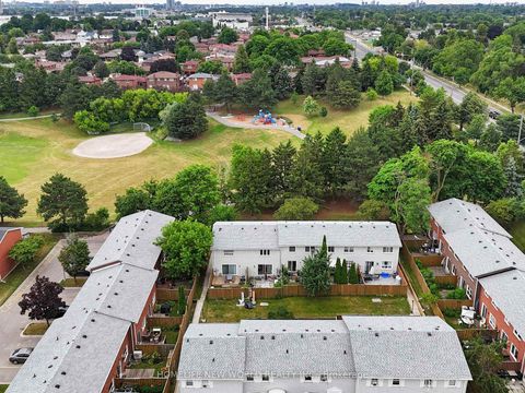 Photo 29 at 54 - 71 Cass Avenue, Sullivan, Toronto