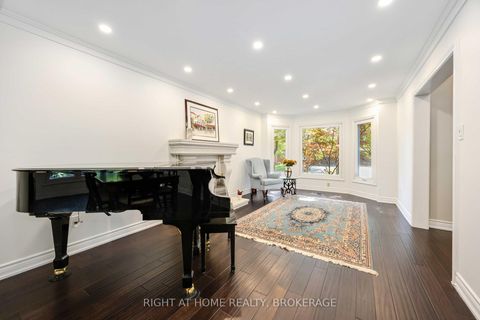Photo 6 at 93 Gordon Rowe Crescent, Observatory, Richmond Hill