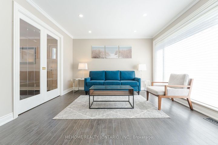 Photo 4 at 16 Abbottswood Road, Bendale, Toronto