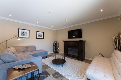 Photo 5 at 16 Abbottswood Road, Bendale, Toronto