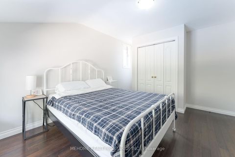 Photo 11 at 16 Abbottswood Road, Bendale, Toronto