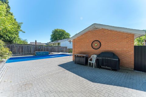 Photo 12 at 16 Abbottswood Road, Bendale, Toronto