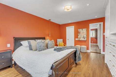 Photo 20 at 47 Robinter Drive, Newtonbrook East, Toronto