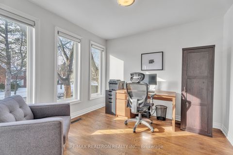 Photo 24 at 47 Robinter Drive, Newtonbrook East, Toronto
