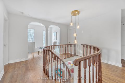 Photo 31 at 47 Robinter Drive, Newtonbrook East, Toronto