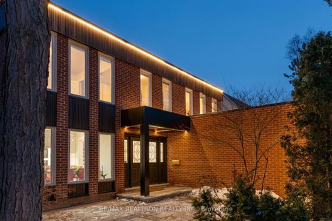Photo 47 at 47 Robinter Drive, Newtonbrook East, Toronto