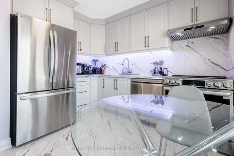 Photo 7 at 199 Hollyberry Trail, Hillcrest Village, Toronto