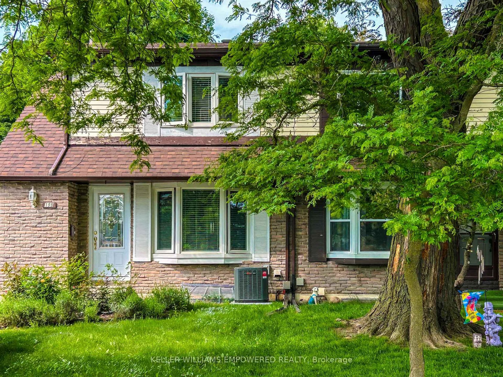 199 Hollyberry Trail, Hillcrest Village, Toronto 