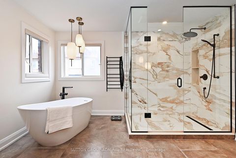 Photo 22 at 32 Seabreeze Avenue, Patterson, Vaughan