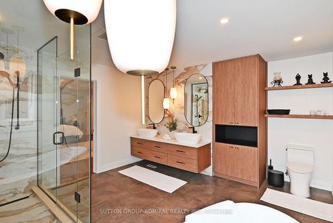 Photo 23 at 32 Seabreeze Avenue, Patterson, Vaughan