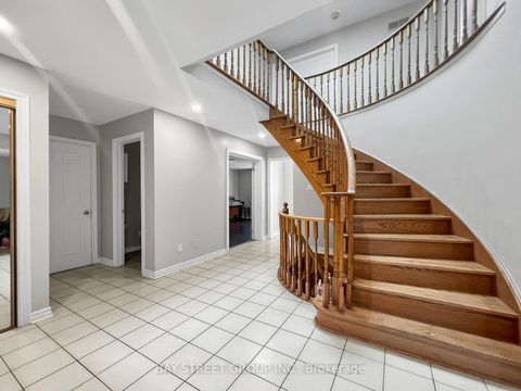 Photo 1 at 52 Piccadilly Road, Doncrest, Richmond Hill