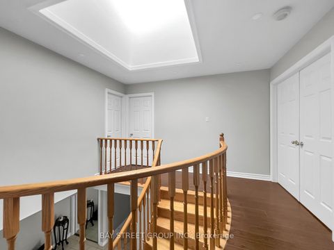 Photo 9 at 52 Piccadilly Road, Doncrest, Richmond Hill