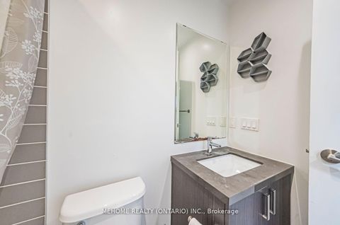 Photo 10 at 315 - 501 St. Clair Avenue W, Casa Loma, Toronto