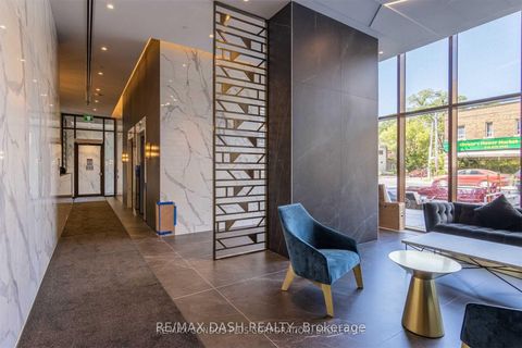 Photo 2 at 806 - 151 Avenue Road, Annex, Toronto