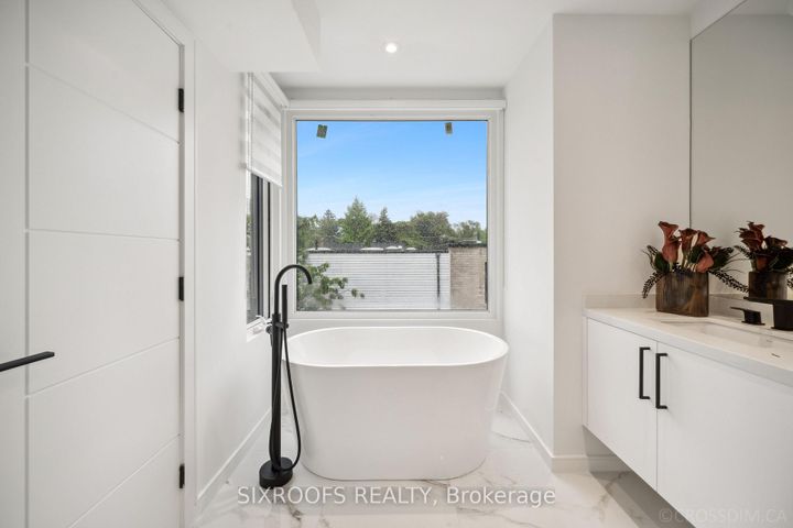 Photo 25 at 41 Dunkirk Road, East York, Toronto