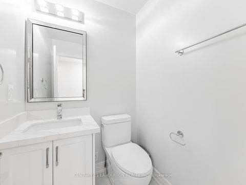 Photo 9 at 36 Levitt Court, Branson, Toronto